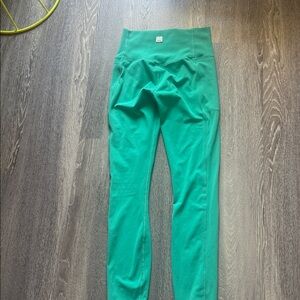 Vuori Vibrant Green Leggings
